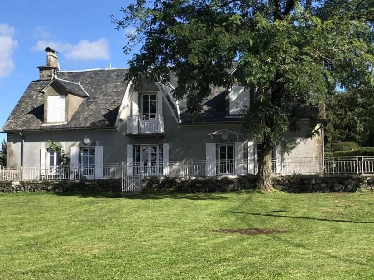 Holiday home Maison De Charme Au Coeur Des Volcans, Proche De Salers, Avec Jardin Et Activites De Plein Air - Fr-1-742-288 Villa Saint-Bonnet-de-Salers